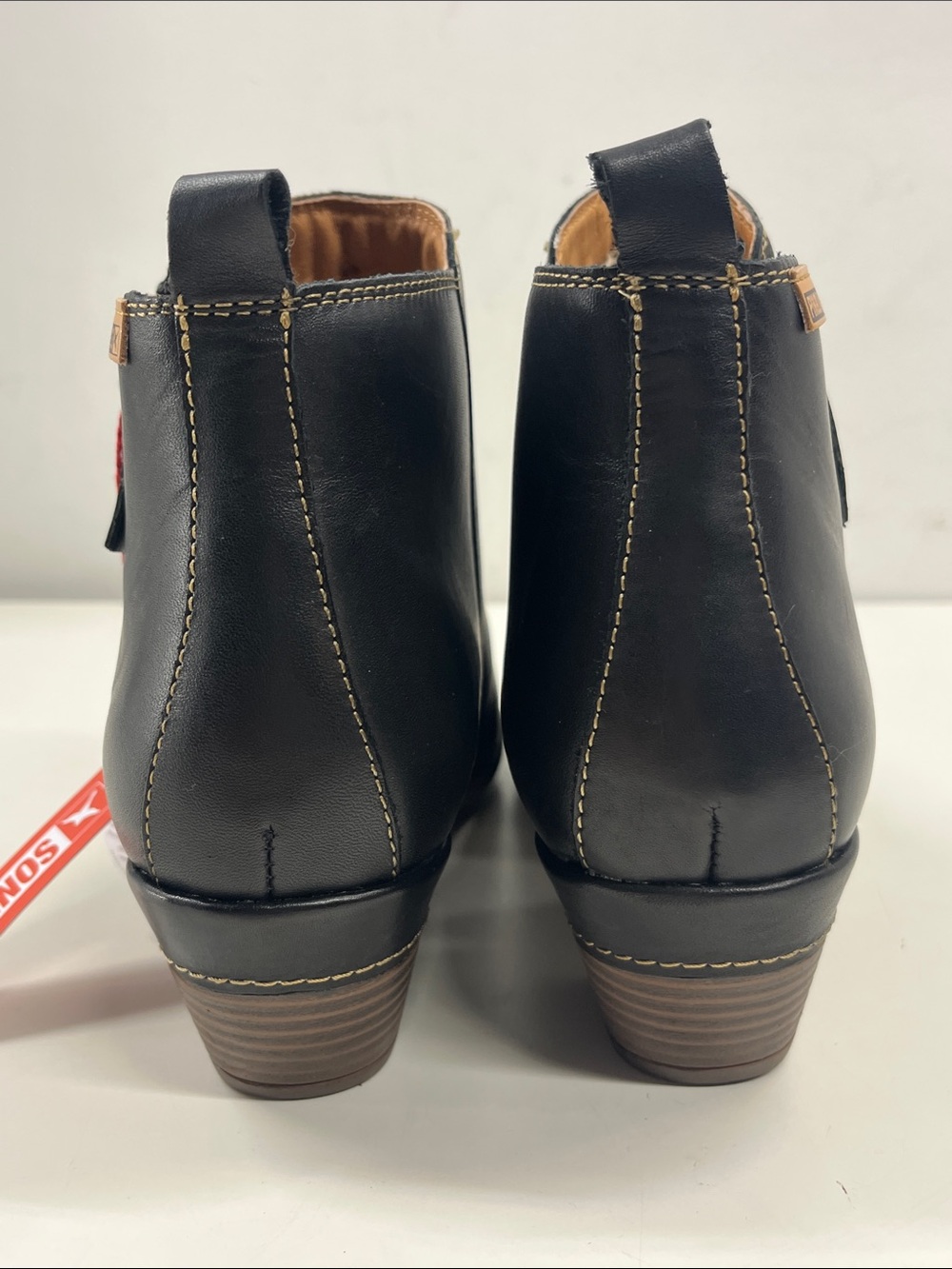 NWT Pikolinos Rotterdam Ankle Boots in Black Leather Women's Size 40 - Picture 5 of 10